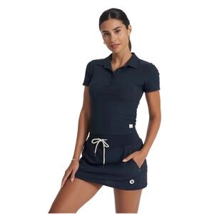 Vuori Women’s Golf Shirt NWOT Large